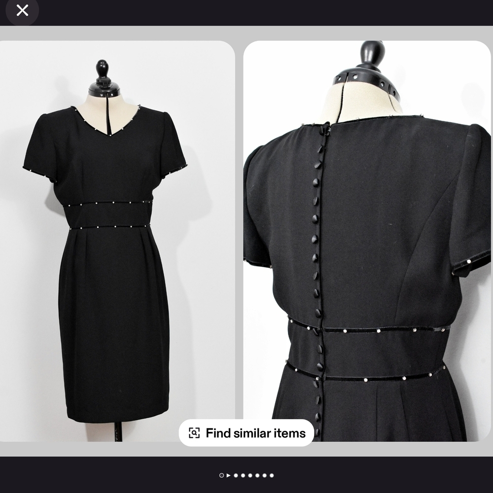 Donna Morgan Black Midi Dress with‎ Button Accents